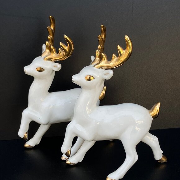 White Porcelain Reindeer With Gold Horns - Set of 3** - Picture 15 of 16